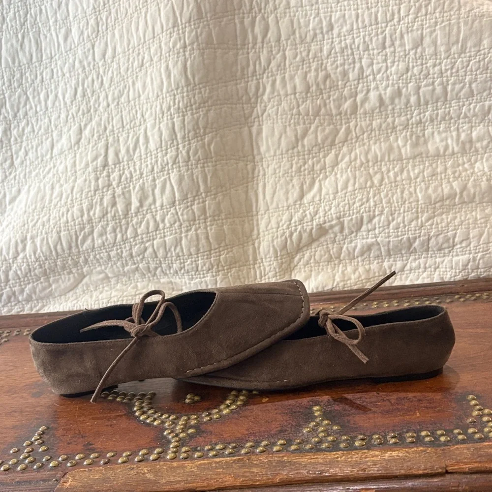 Source Unknown Brown Suede Ballet Flats - Picture 6 of 6